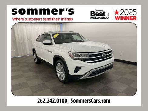 Used 2022 Volkswagen Atlas Cross Sport SE image 1