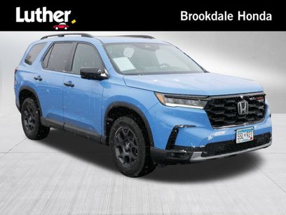 Certified 2025 Honda Pilot TrailSport