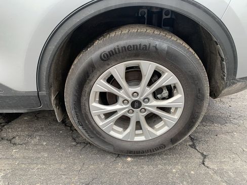 Used 2023 Ford Escape Active w/ Tech Pack #2 image 9