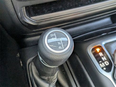 Used 2020 Jeep Wrangler Unlimited Sport S image 25