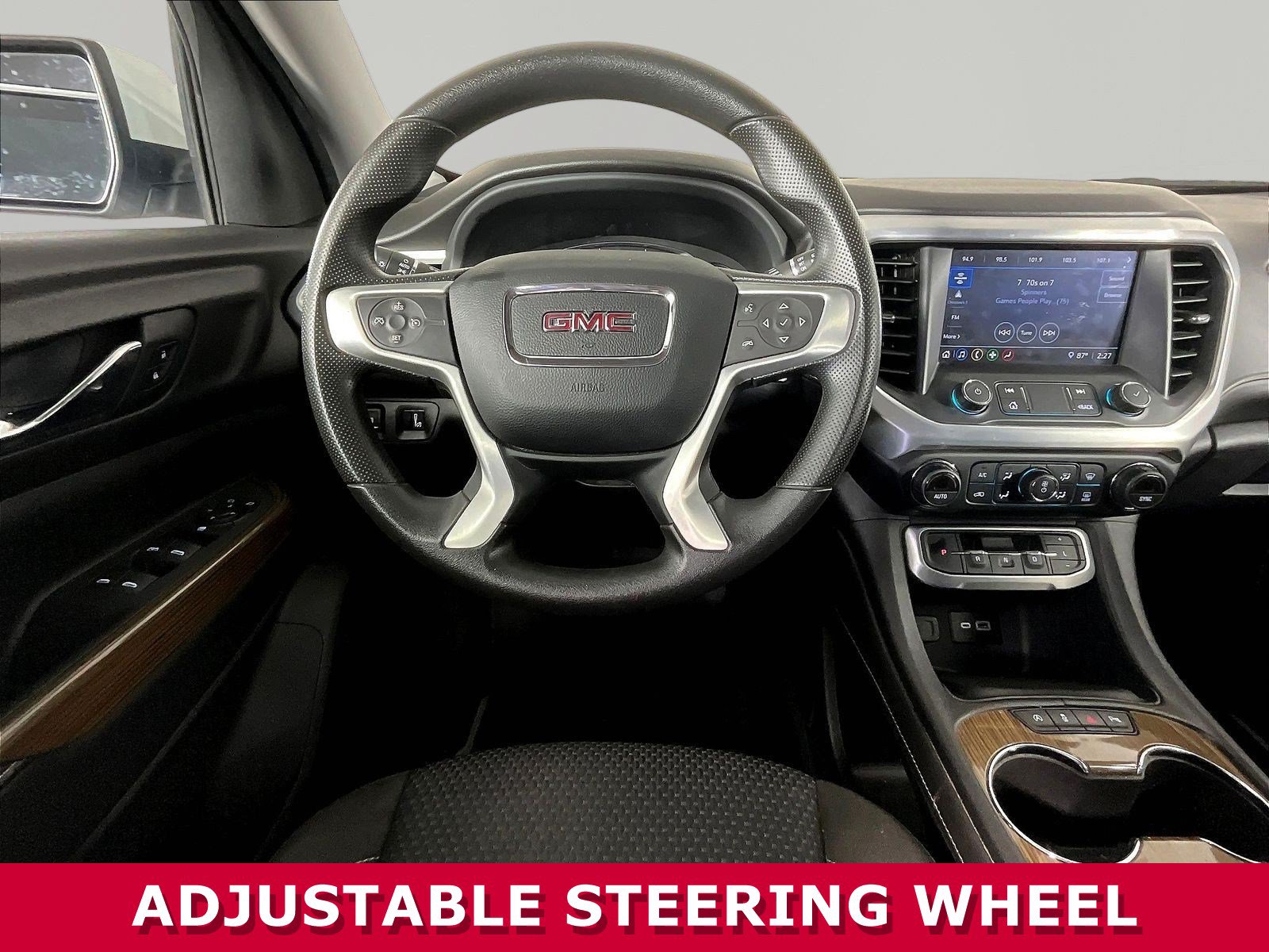 Used 2021 GMC Acadia SLE w/ LPO, Floor Liner Package FWD image 8