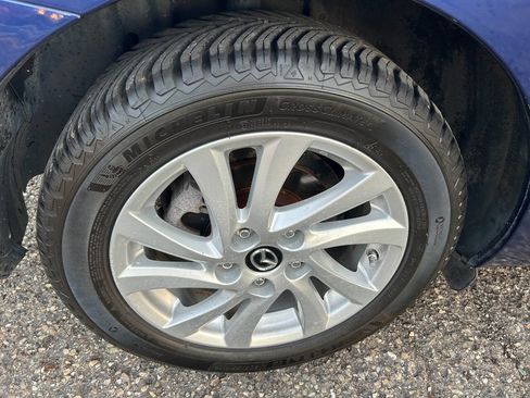 Used 2013 MAZDA MAZDA3 i Touring image 36