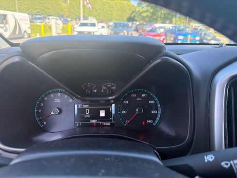 Used 2018 Chevrolet Colorado LT w/ LT Convenience Package AWD/4WD image 11