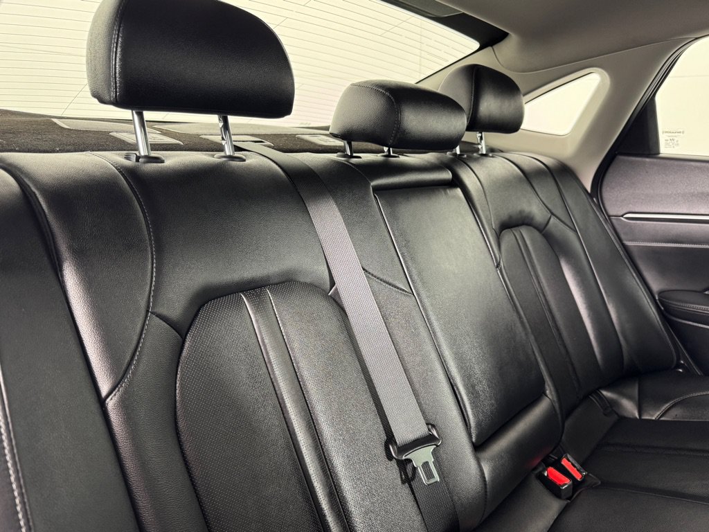 Used 2022 Hyundai Sonata Limited FWD image 20