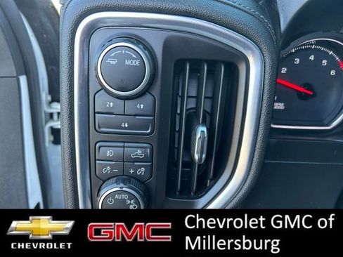 Used 2020 Chevrolet Silverado 2500 LT w/ Convenience Package AWD/4WD image 17