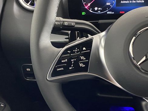 Certified 2025 Mercedes-Benz GLA 250 4MATIC image 16