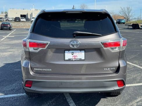Used 2015 Toyota Highlander XLE image 7