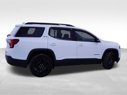 Certified 2023 GMC Acadia SLE image 4