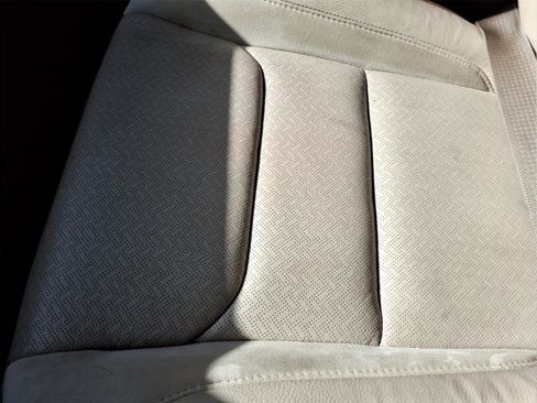Used 2021 RAM 1500 Laramie AWD/4WD image 24