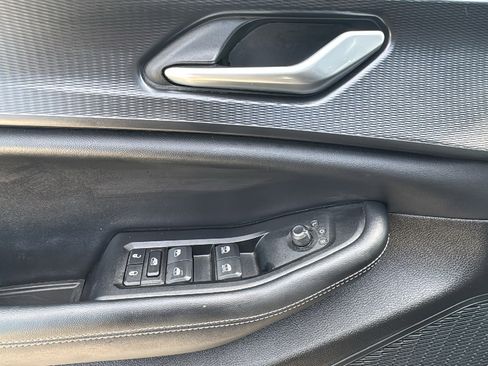 Certified 2024 Jeep Grand Cherokee L Altitude image 13