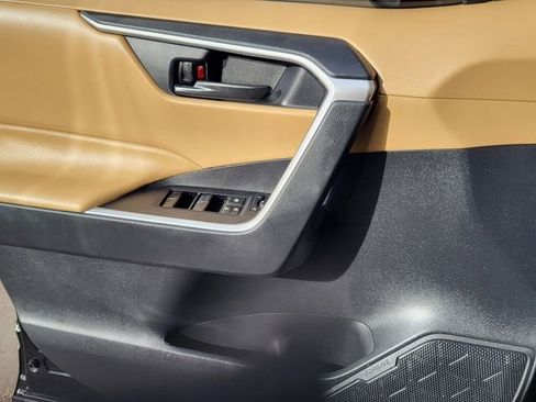 Used 2024 Toyota RAV4 LE image 12