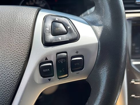 Used 2014 Ford Edge SEL w/ Equipment Group 205A AWD/4WD image 18