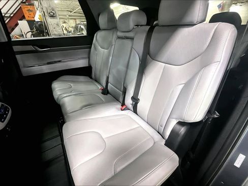 Used 2022 Hyundai Palisade SEL w/ 8P Bench Seat Package image 19
