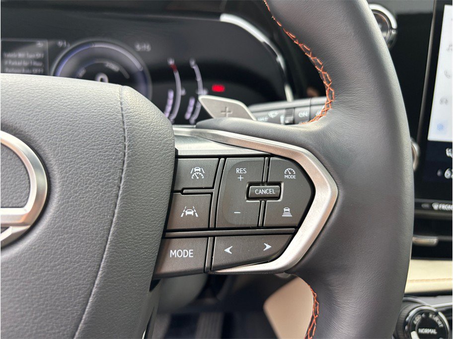Used 2024 Lexus NX 350h AWD image 24