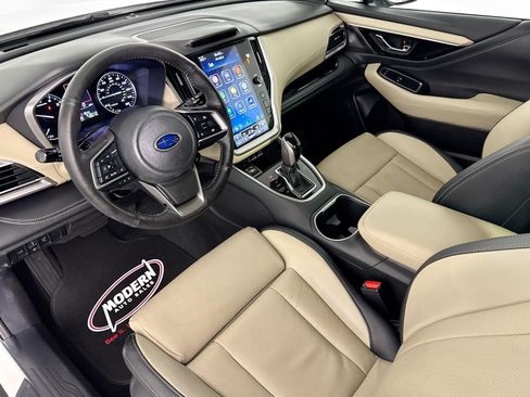 Used 2023 Subaru Outback Limited AWD/4WD image 8