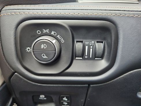 Used 2025 RAM 1500 Tungsten w/ Trailer Tow Group image 23