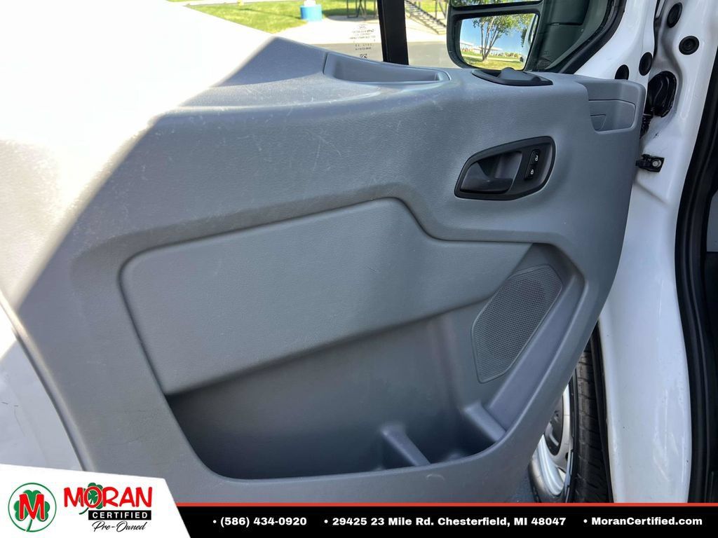 Used 2018 Ford Transit 350 XL RWD image 11