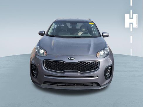 Used 2017 Kia Sportage EX image 2
