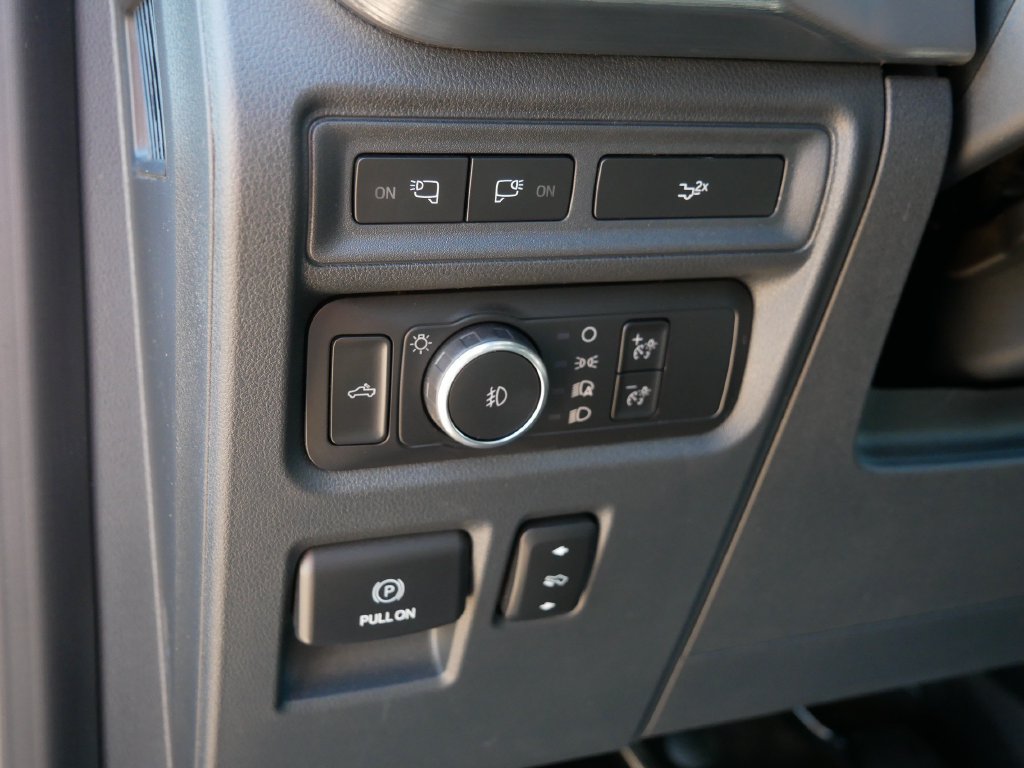 Used 2022 Ford F150 Lariat AWD/4WD image 18