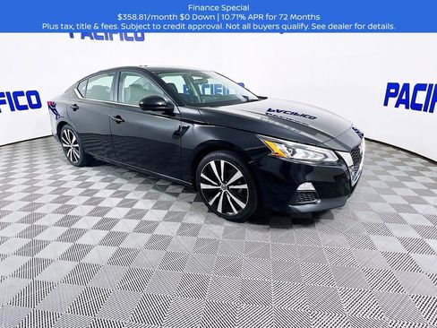 Used 2022 Nissan Altima 2.5 SR image 3