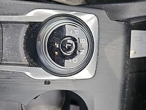 Used 2021 Ford Escape S image 7