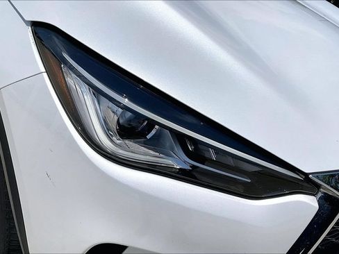 Used 2023 INFINITI QX50 Luxe FWD image 36