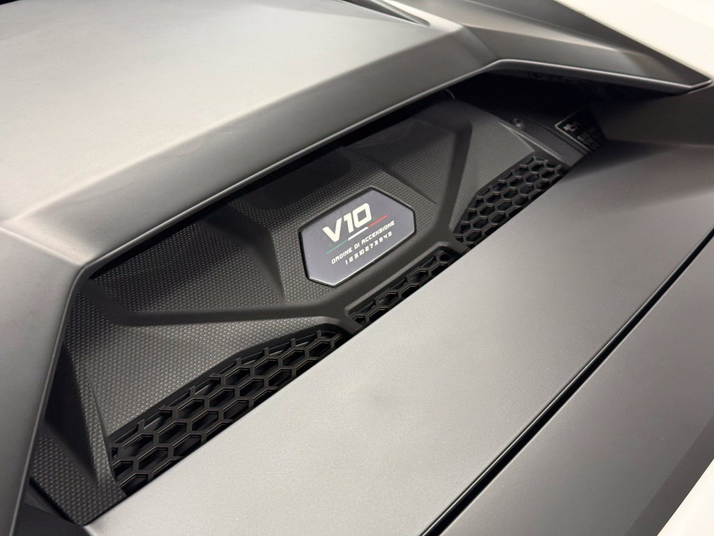 Used 2023 Lamborghini Huracan Sterrato AWD/4WD image 26