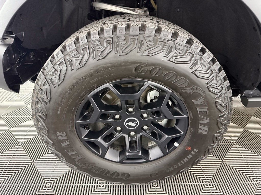 Used 2026 Ford Bronco Badlands AWD/4WD image 11