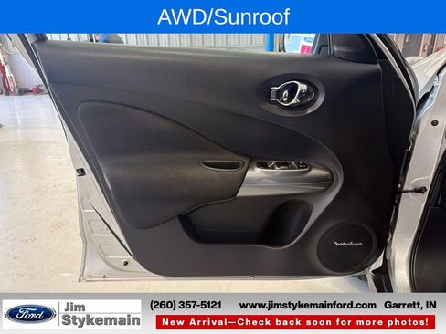 Used 2015 Nissan Juke SV w/ Technology Package AWD/4WD image 15