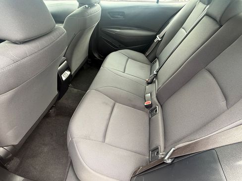 Used 2023 Toyota Corolla LE image 40