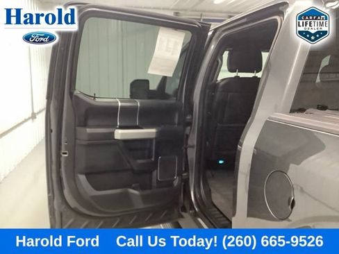Used 2018 Ford F150 Lariat w/ Equipment Group 502A Luxury AWD/4WD image 11