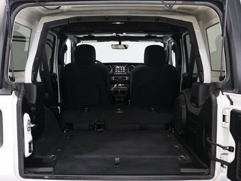 Used 2021 Jeep Wrangler Unlimited Sport image 35