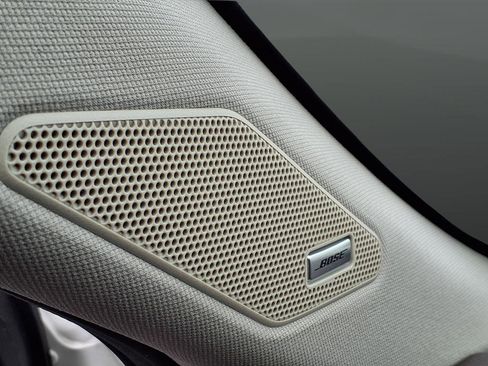 Certified 2023 Nissan Rogue SL w/ SL Premium Package image 32