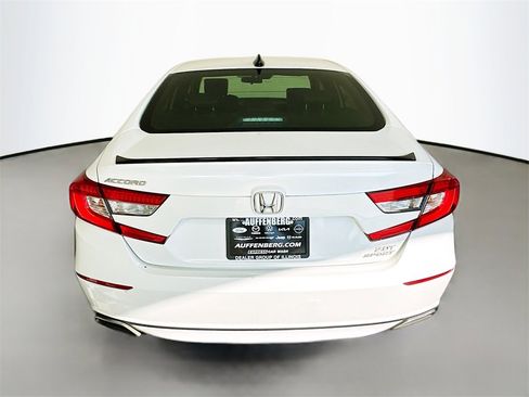 Used 2021 Honda Accord Sport image 6