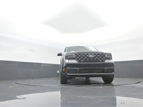 New 2026 Ford Maverick XLT image 30