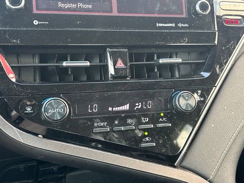 Used 2023 Toyota Camry XSE FWD image 13