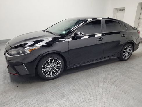 Used 2023 Kia Forte GT-Line w/ GT-Line Technology Package image 2