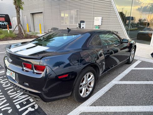Used 2013 Chevrolet Camaro LT w/ Rear Vision Package RWD image 4