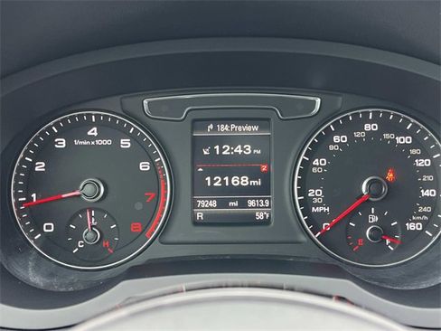 Used 2018 Audi Q3 2.0T Premium Plus w/ Premium Plus Package image 40