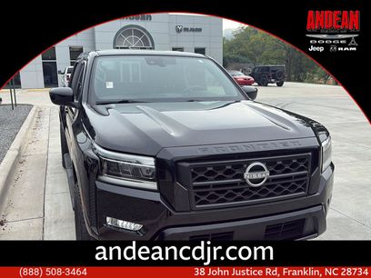 Used 2023 Nissan Frontier SV w/ Midnight Edition Package