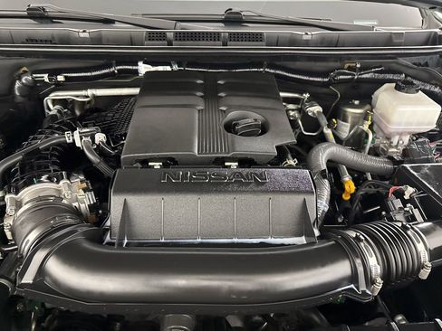 Used 2024 Nissan Frontier PRO-4X w/ Off-Road Protection Package image 30