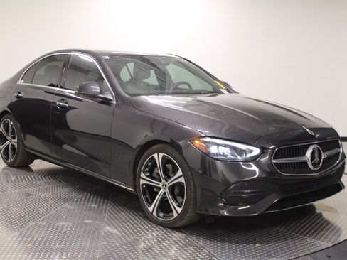 Used 2025 Mercedes-Benz C 300 C 300 image 3