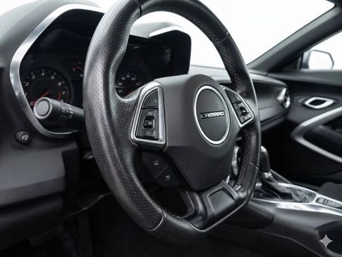Used 2018 Chevrolet Camaro LT image 3