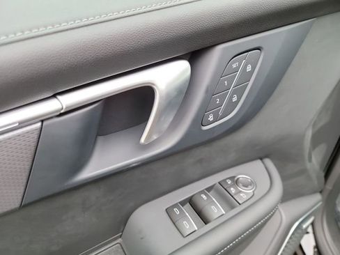 New 2026 Buick Enclave Sport Touring w/ Power Package image 17