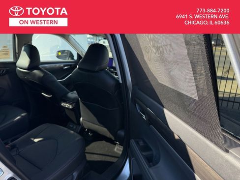 New 2025 Toyota Highlander Limited image 26