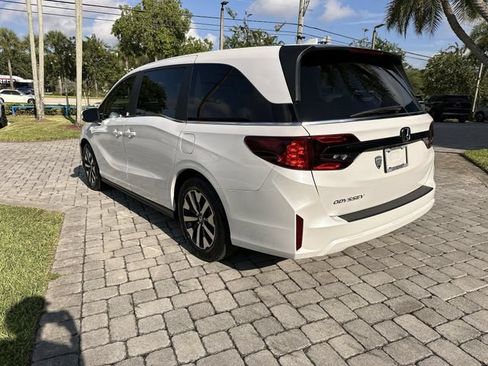 Used 2025 Honda Odyssey EX-L image 33