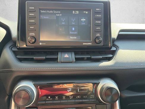 Used 2020 Toyota RAV4 LE w/ All Weather Liner Package FWD image 18