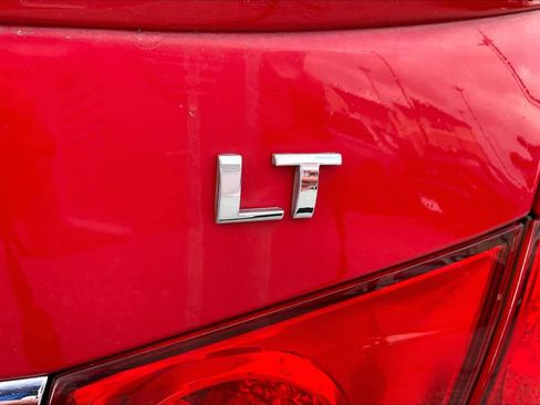 Used 2012 Chevrolet Cruze LT w/ RS Package image 9
