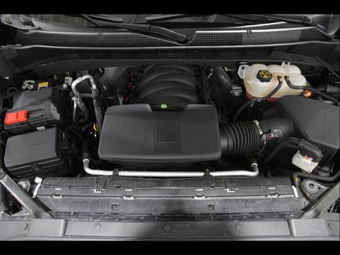 Certified 2022 Chevrolet Silverado 1500 RST w/ Redline Edition AWD/4WD image 21