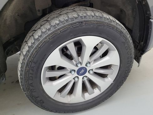 Used 2018 Ford F150 XL w/ Equipment Group 101A Mid AWD/4WD image 31